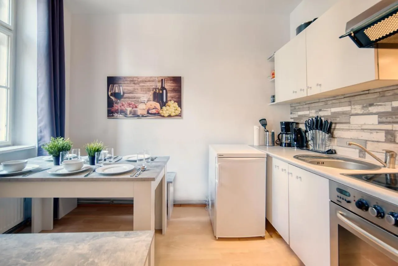 Apartmán Super Close To Metro, Perfect For Long Term Stay, 17 Vídeň